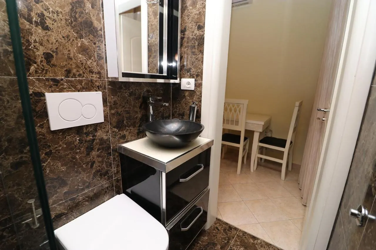 Vila Bendo Divjaka